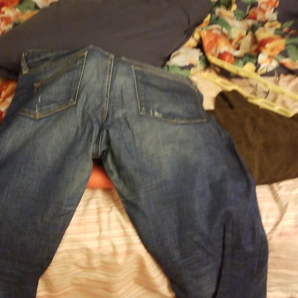 Jeans - Picture 2 of 3